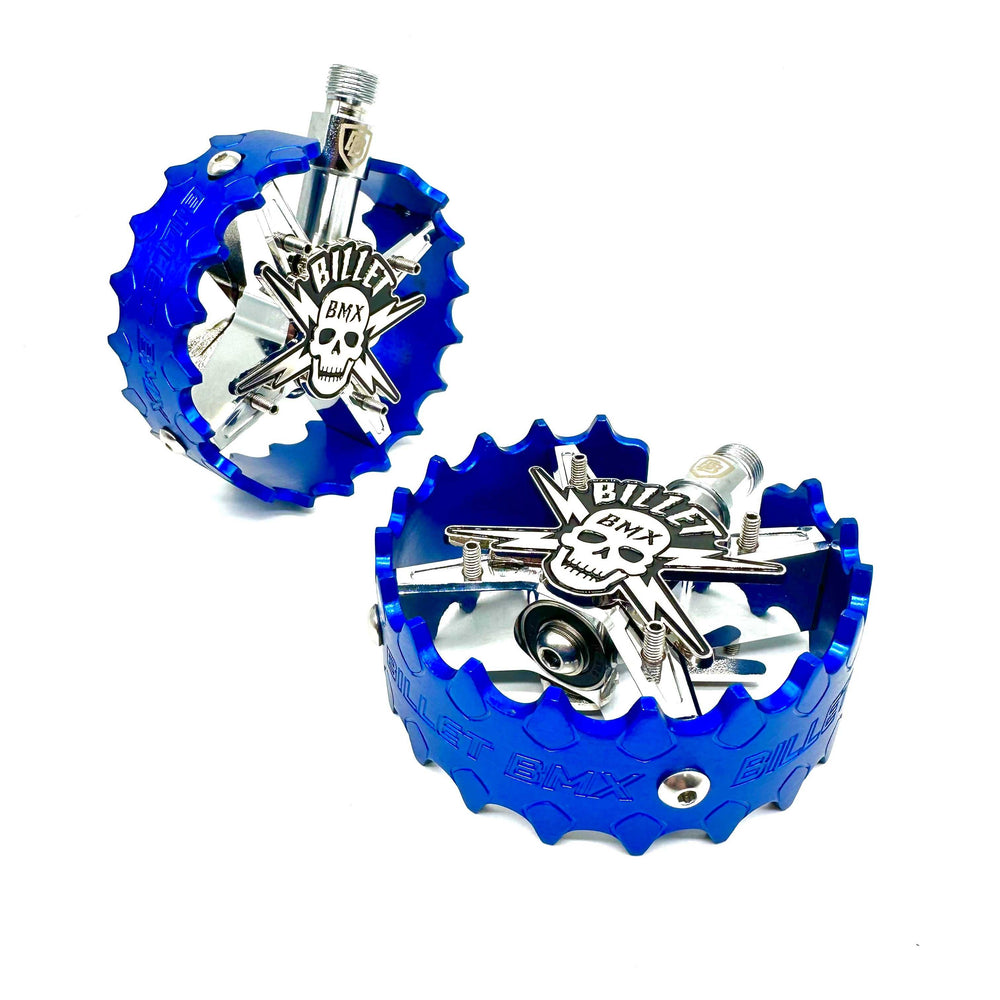 BILLET BMX SKULL CHROME PRO SERIES ROUND PEDAL SET 9/16 PEDALS BIL-PED-RND-SKULL-CHR-RED