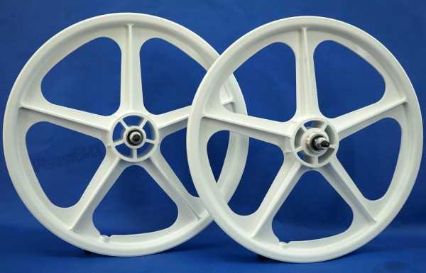 SKYWAY 20" TUFF WHEEL II SET- FREEWHEEL WHEELS 2722-020-FW-WH
