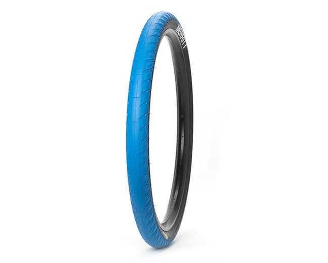 MERRITT OPTION TIRE WITH SWERVE WALL - 26" TIRES TIRME790025BLA