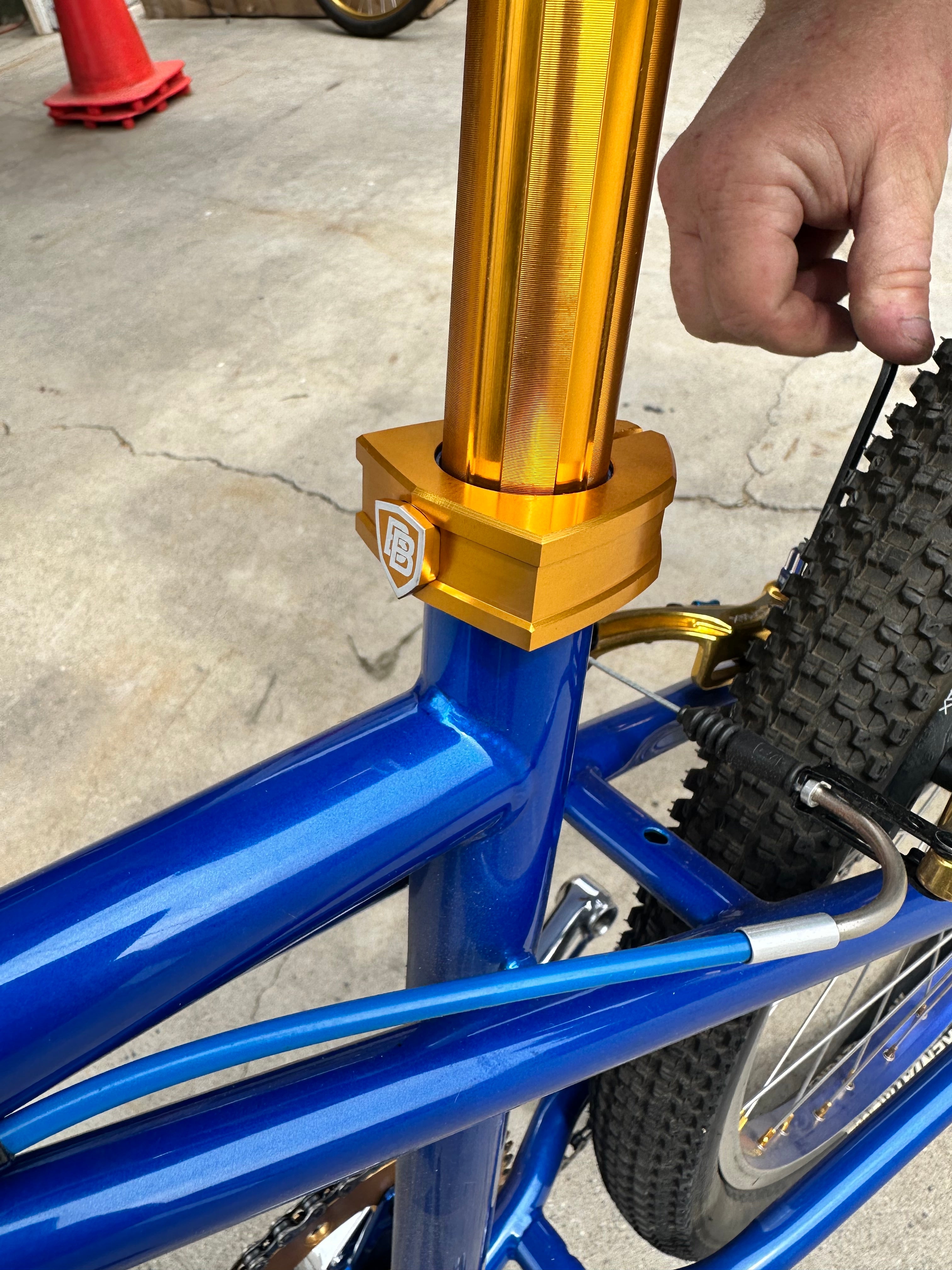 Bike best sale post clamp