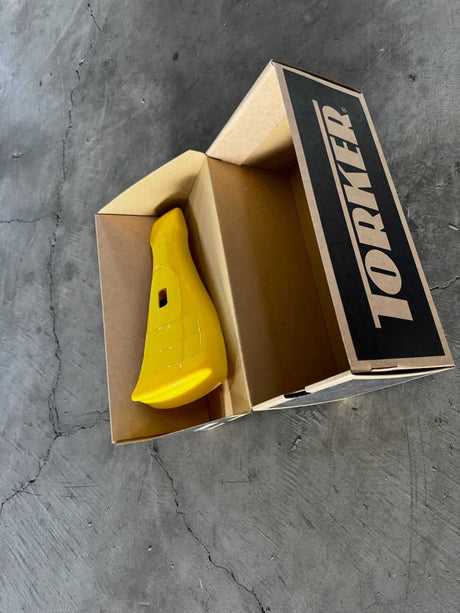 Torker | Uni-MAX Pivotal Retro BMX Saddle Saddles TOR-UNI-BLK