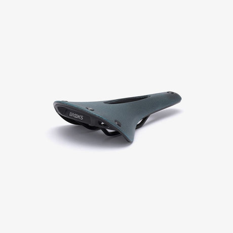 C17 CARVED SADDLE SEATS SA5142