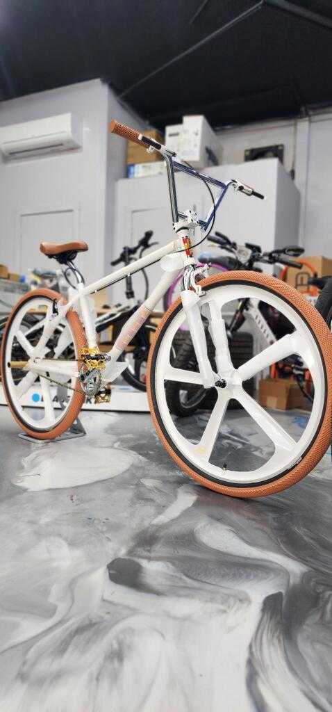 R4 Premium 29″ BMX 5-Spoke Alloy Bicycle Sealed Wheel set, White, Non CNC For Disc Brakes 29" BMX Mags 10